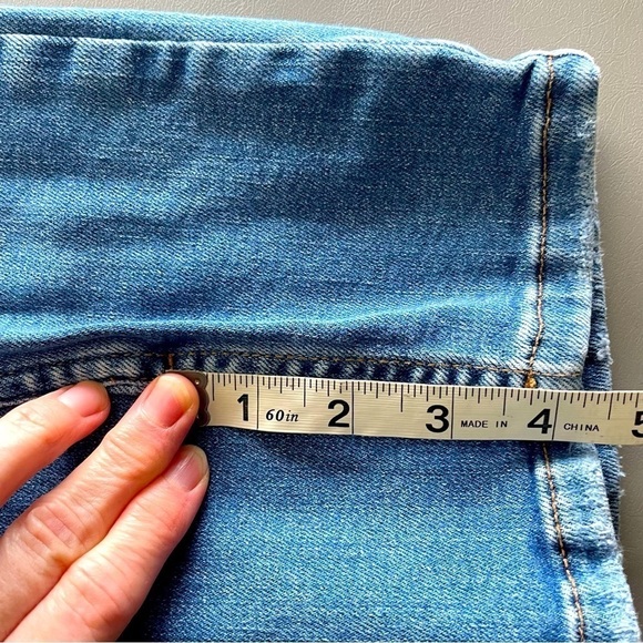 Zara High Rise Cropped Jeans – Side Slit | Blue | Size 6 - Picture 12 of 12